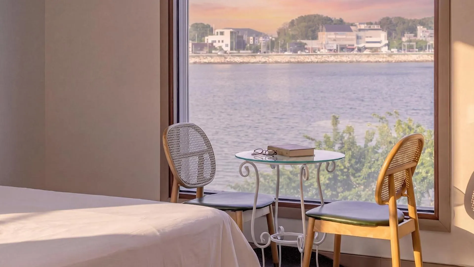 Daebudo Dunia Spa Pension Incheon Holiday home